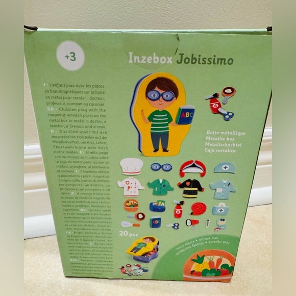 Djeco magnetic dress up game - Picture 7 of 7